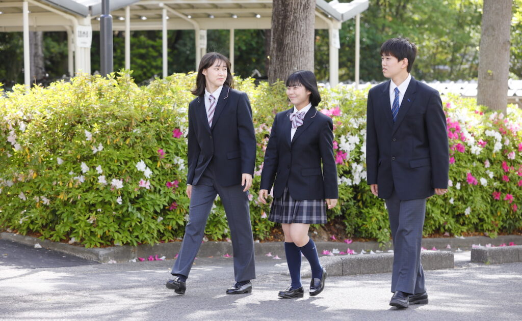 中部大学第一高校制服